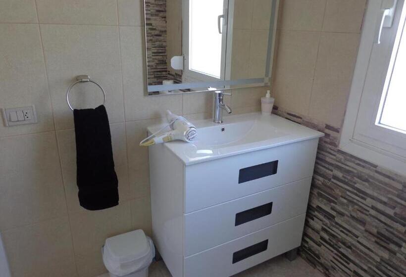 Albergue Aqua Portomarin