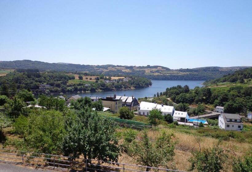 Albergue Aqua Portomarin