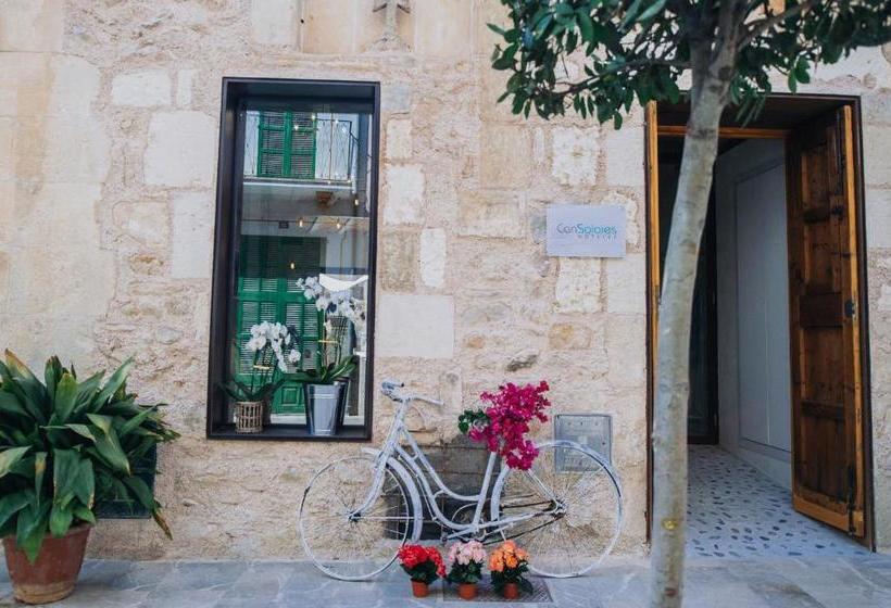 تختخواب و صبحانه Can Solaies