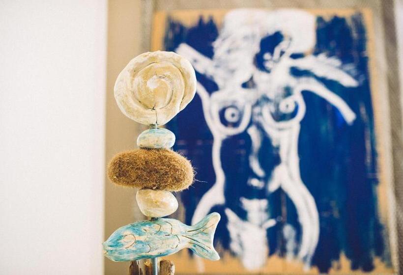 تختخواب و صبحانه Can Solaies