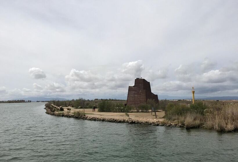 Bed and Breakfast Hostal Cling 43