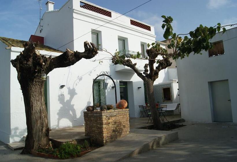 Bed and Breakfast Hostal Cling 43