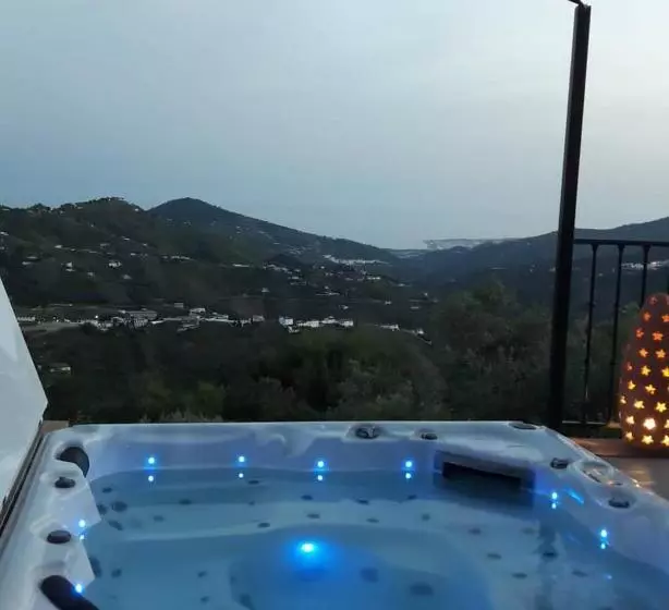 Casa Roble B&b