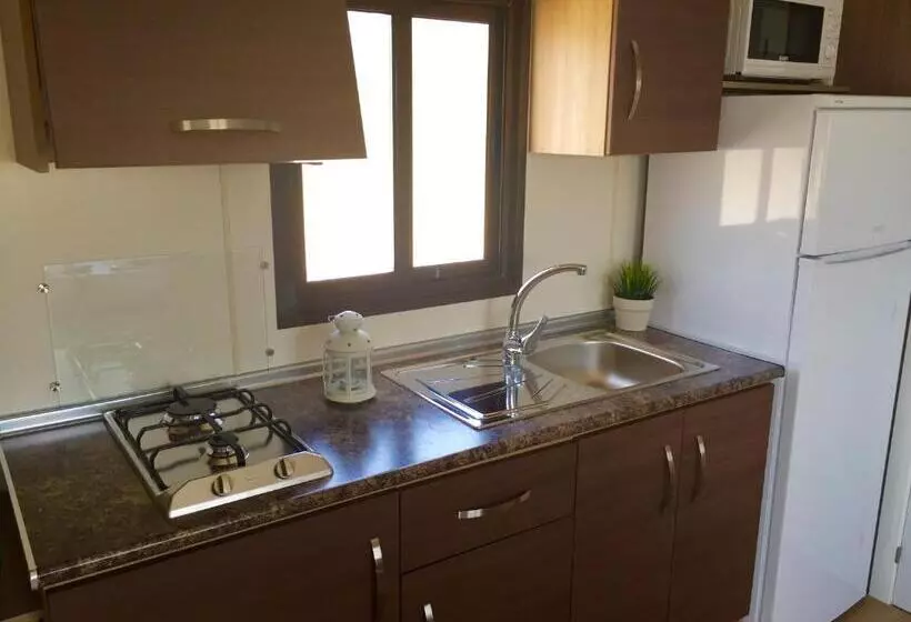 هتل Complejo Hostelero La Fuente