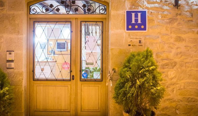 בית מלון כפרי El Castell