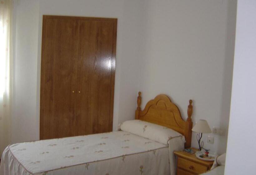 בית מלון כפרי Hostal D´ernes
