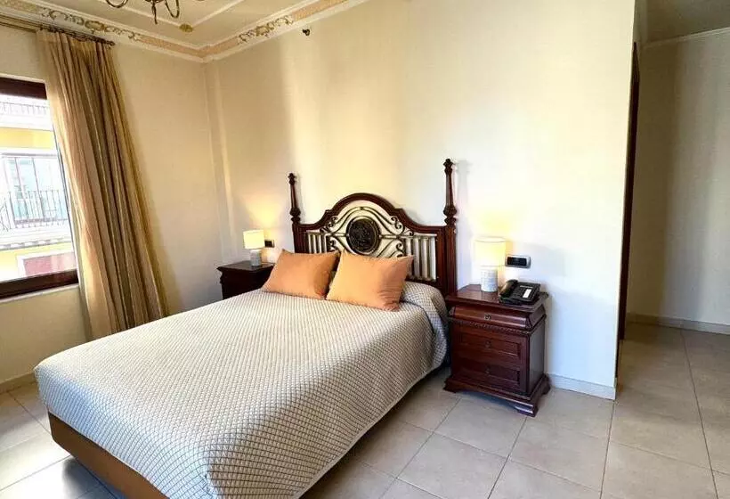 Hotel Kazar