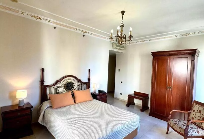 Hotel Kazar