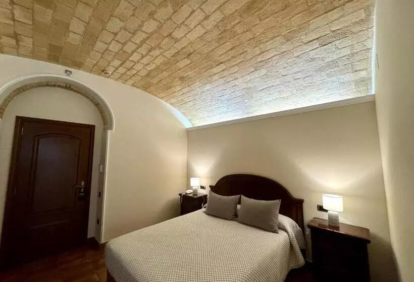 Hotel Kazar