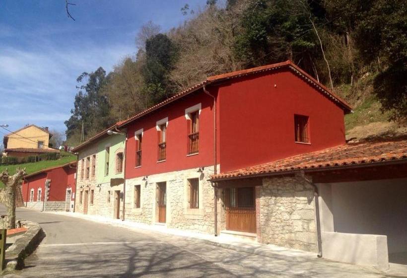 בית מלון כפרי La Casuca Del Esbardu