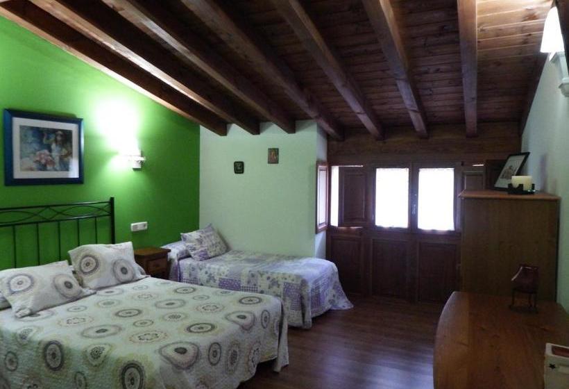 בית מלון כפרי La Casuca Del Esbardu