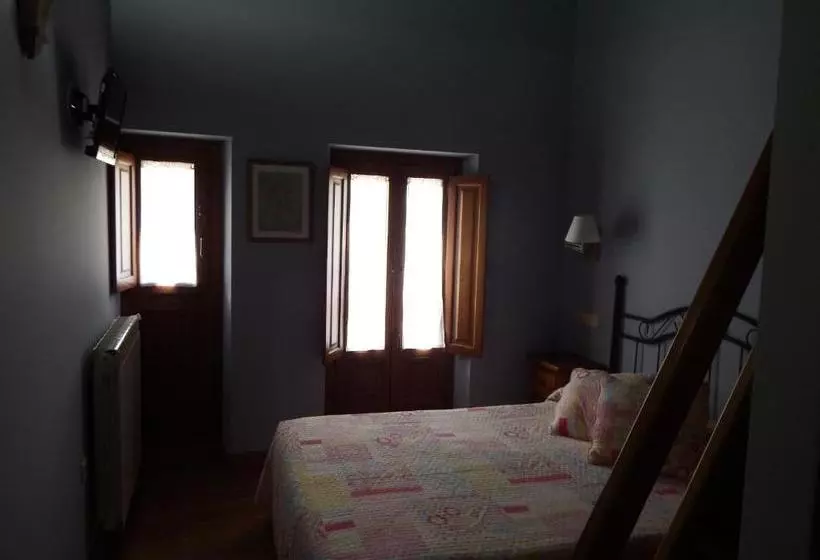 هتل La Casuca Del Esbardu