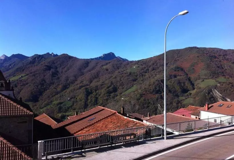 هتل Pensión El Mirador