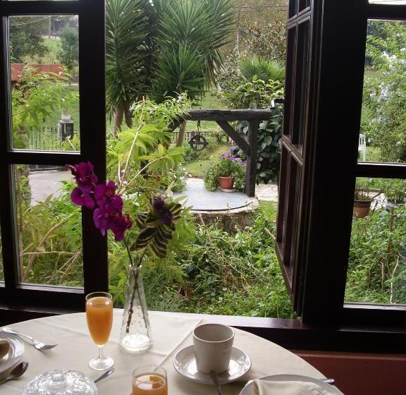 Отель Posada Rio Cubas