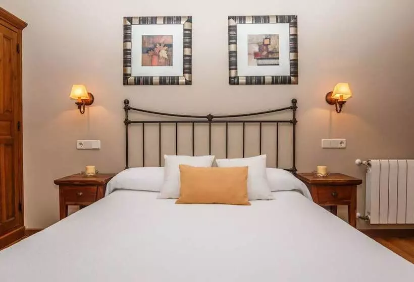 هتل Rural Andrín