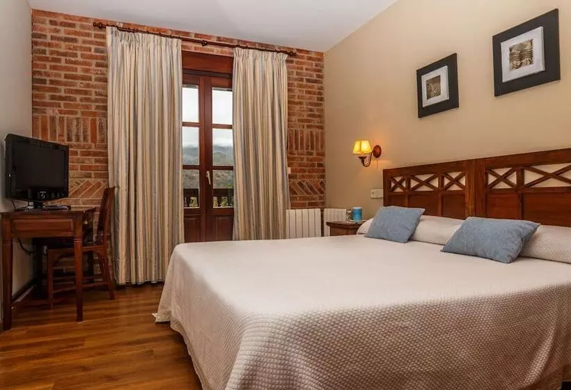 هتل Rural Andrín