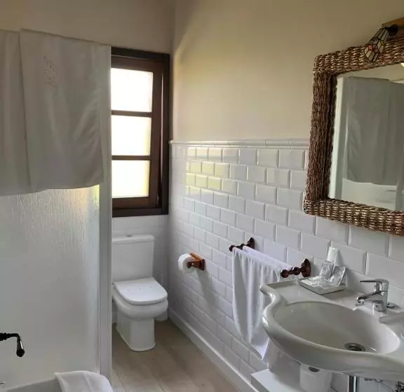 هتل Rural Andrín