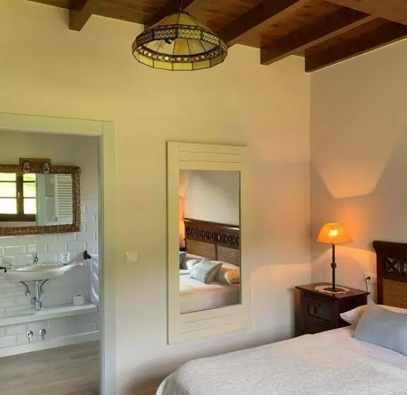 هتل Rural Andrín