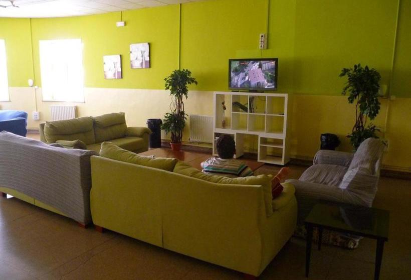 Mañarikua Hostelling International