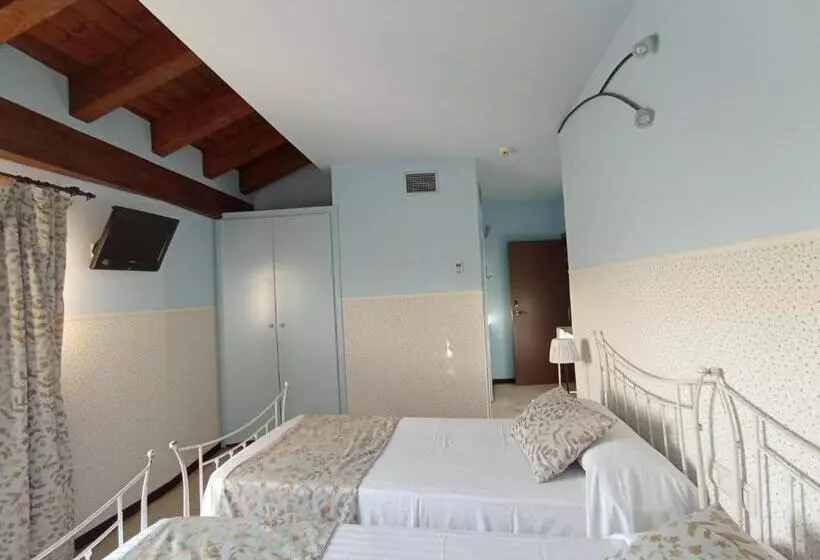 Petit Hotel De Riu