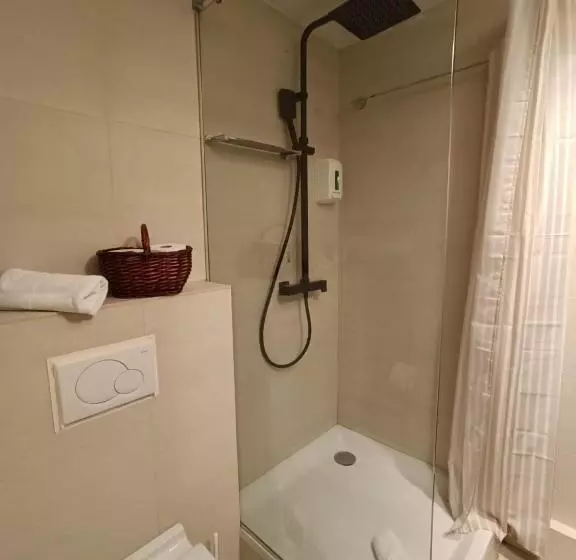 Petit Hotel De Riu