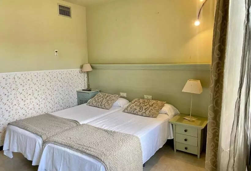 Petit Hotel De Riu