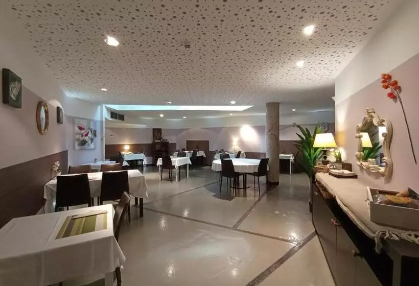 Petit Hotel De Riu