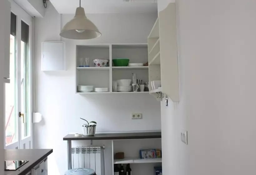 Aloha Hostel