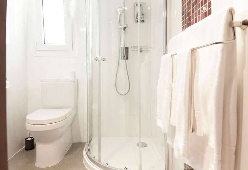 هتل Boutique Villa Lorena By Charming Stay Adults Recommended