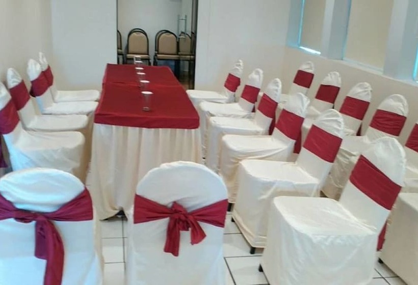 בית מלון כפרי Jyoti