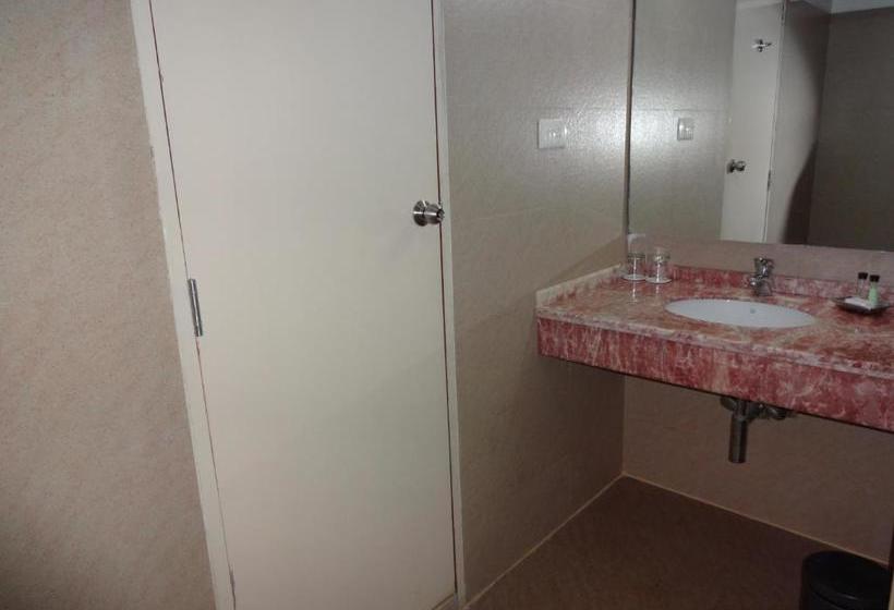 בית מלון כפרי Karai