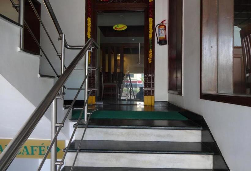 בית מלון כפרי Karai