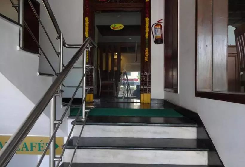 Hotel Karai