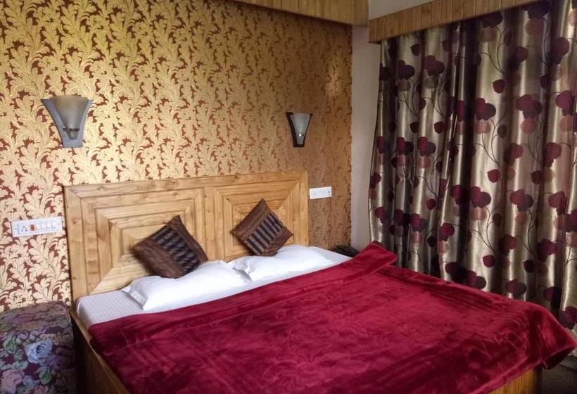 בית מלון כפרי Kashmir Inn