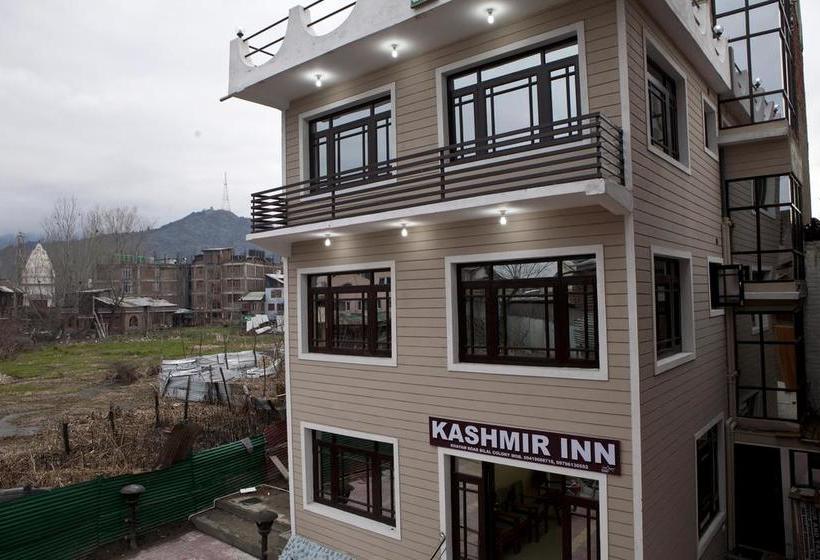 בית מלון כפרי Kashmir Inn