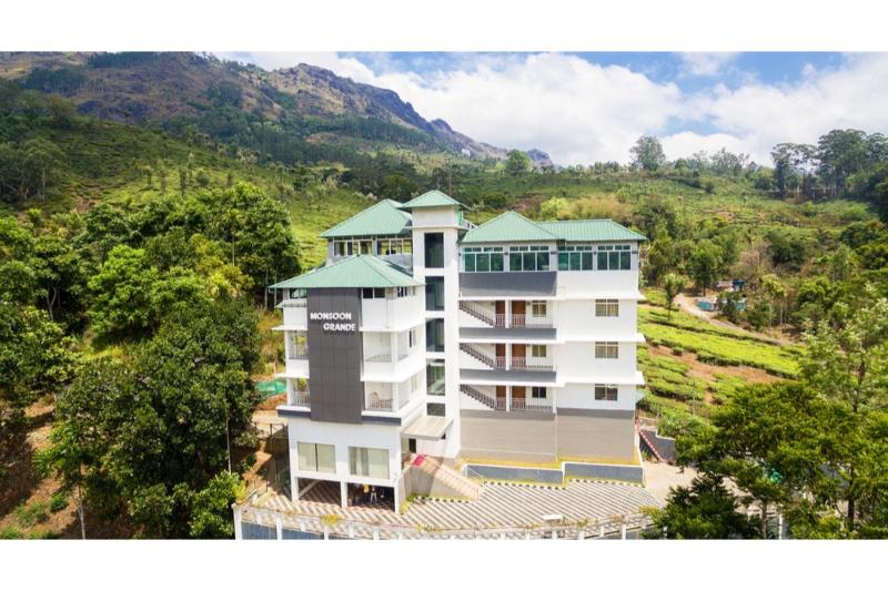 ホテル Monsoon Grande