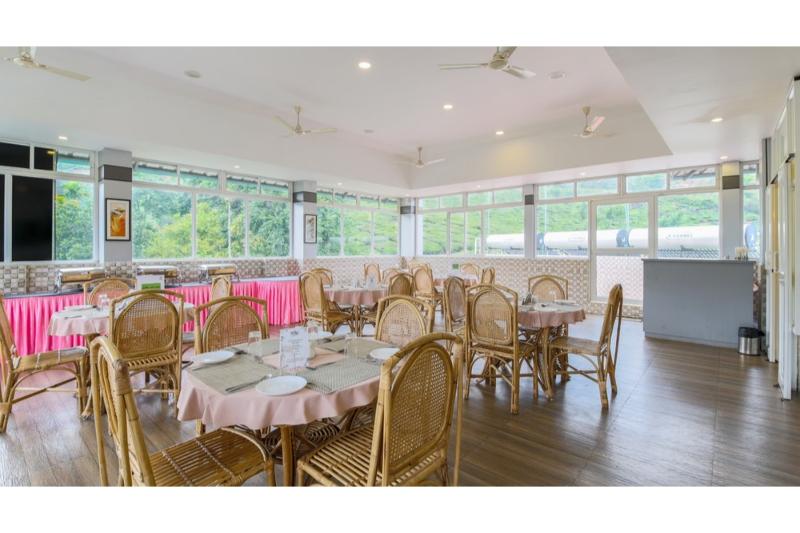 ホテル Monsoon Grande