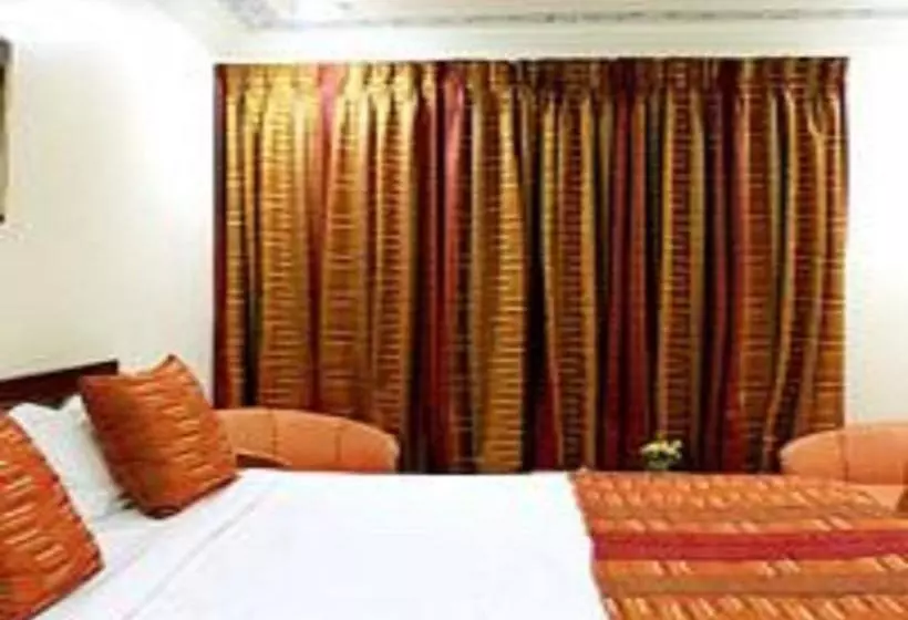 ホテル Treebo Trend Orbit,udaipur