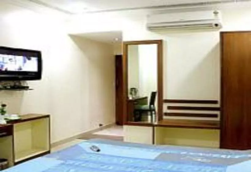 ホテル Treebo Trend Orbit,udaipur