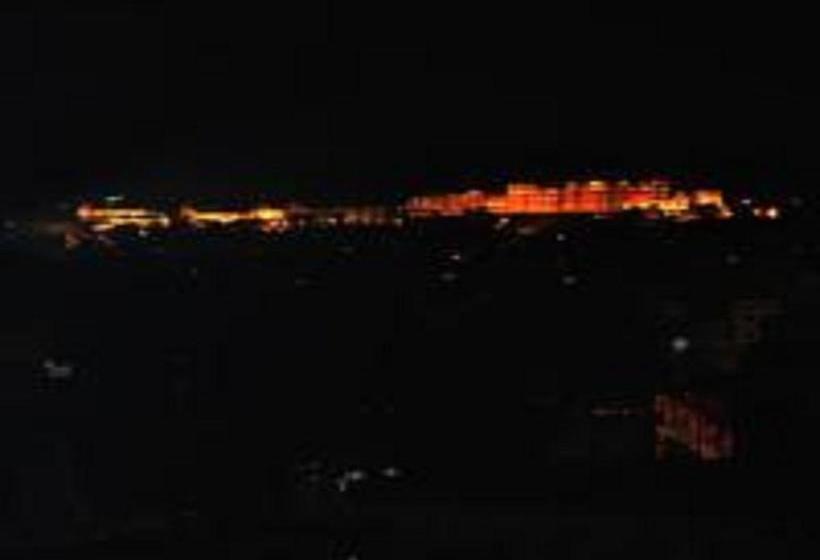 Hotelli Treebo Trend Orbit,udaipur