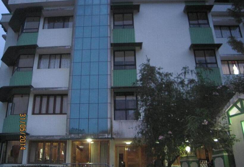 בית מלון כפרי Poopada