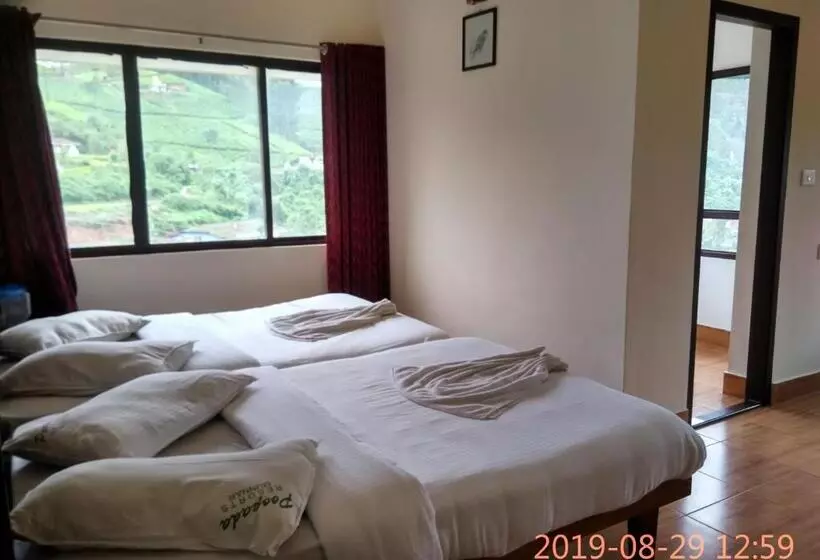 Hotel Poopada