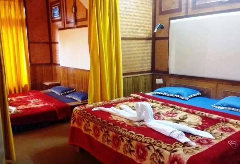 Hotel Robinsson Palace