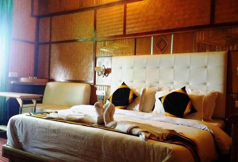 Hotel Robinsson Palace