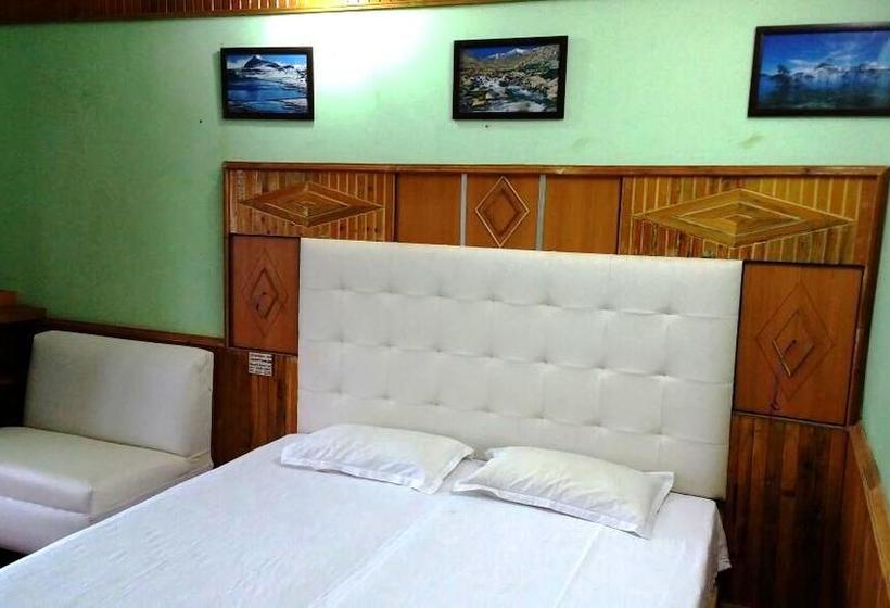 Hotel Robinsson Palace