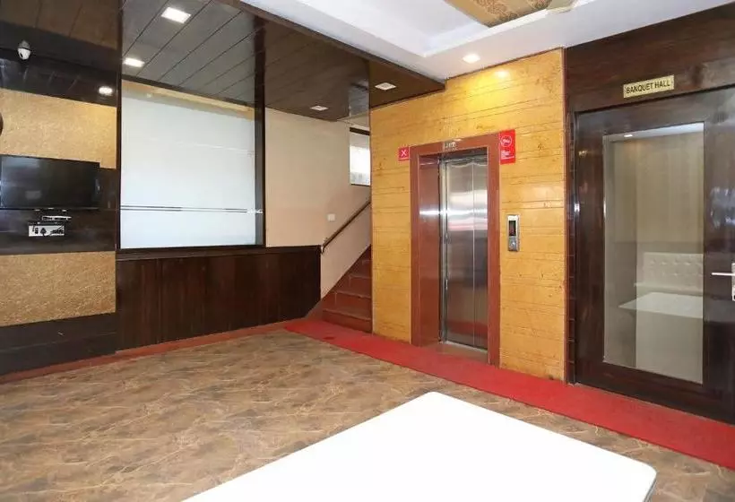 ホテル Sangam