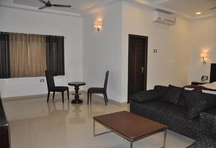 בית מלון כפרי Sslr ,gangavathi