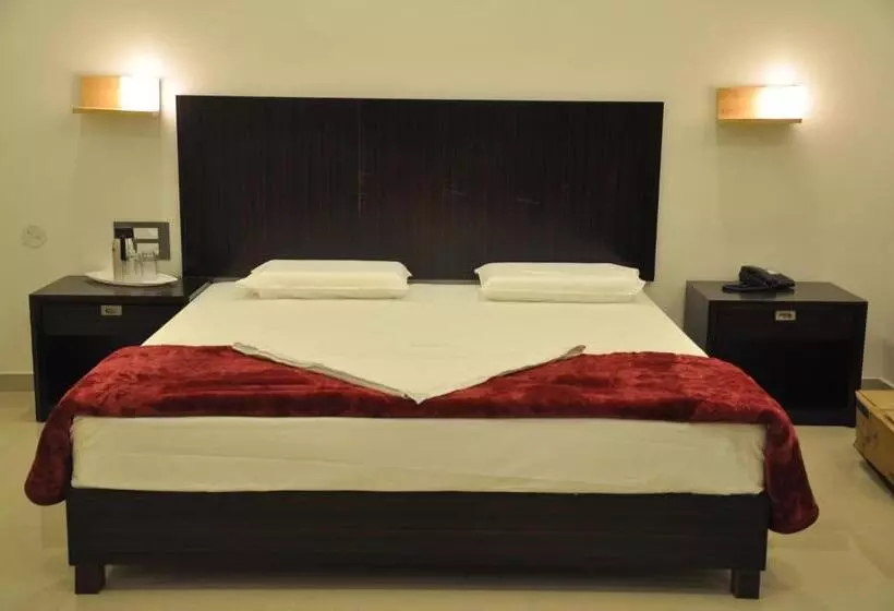 Hôtel Sslr ,gangavathi