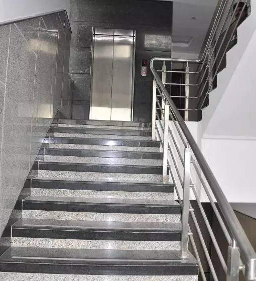 Hôtel Sslr ,gangavathi