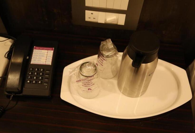 בית מלון כפרי Sslr ,gangavathi